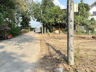Продажа Участок в Mueang Nakhon Sawan, Накхонсаван