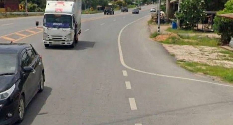 Продажа Участок в Mueang Nakhon Sawan, Накхонсаван