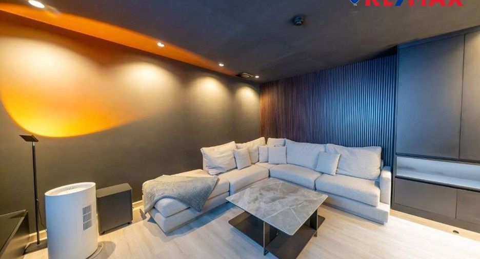 For sale 3 bedrooms condo in Bang Lamung, Chonburi