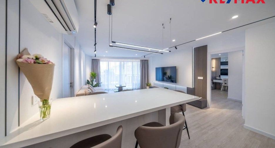 For sale 3 bedrooms condo in Bang Lamung, Chonburi