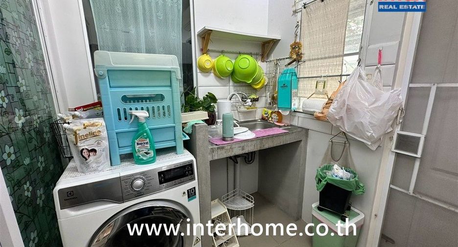 Casa en venta de 4 habitaciones en Bang Kruai, Nonthaburi