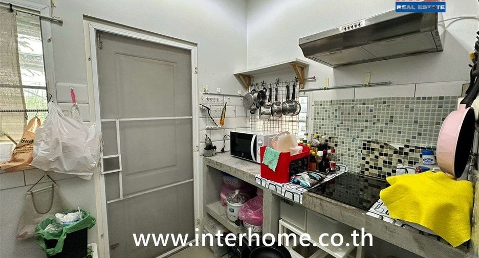 Casa en venta de 4 habitaciones en Bang Kruai, Nonthaburi