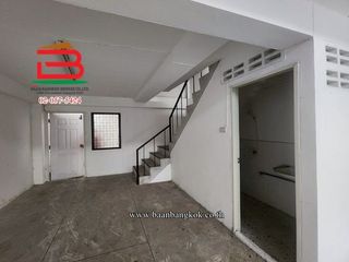 Продажа торговое помещение в Mueang Nonthaburi, Нонтабури