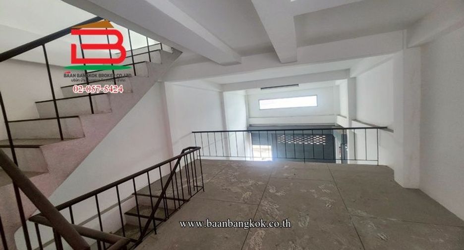 Продажа торговое помещение в Mueang Nonthaburi, Нонтабури