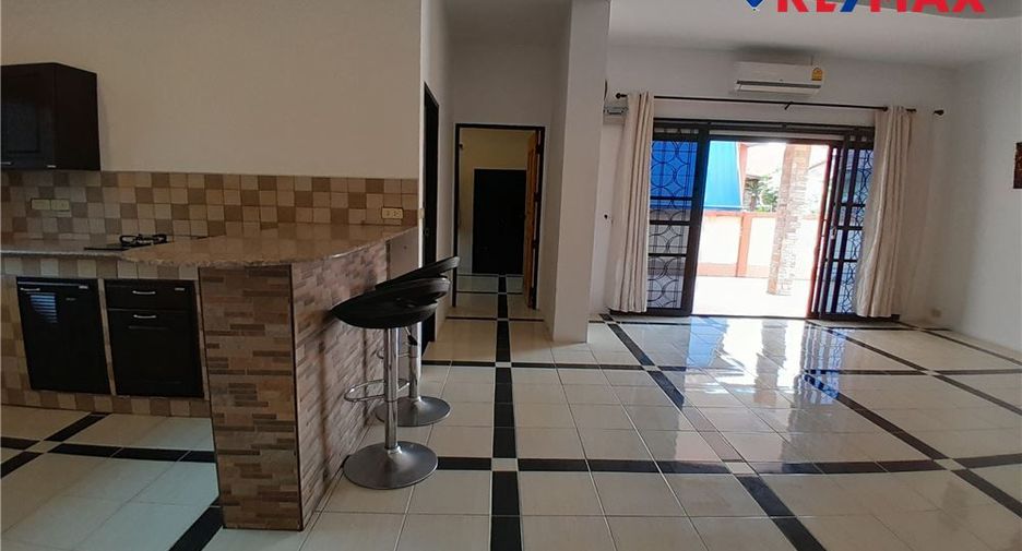Продажа 2 спальни дом в Huay Yai, Паттайя
