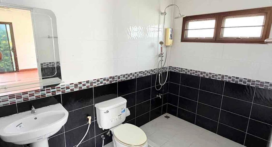 出售 3 卧室 独立屋 在 Mueang Udon Thani, Udon Thani