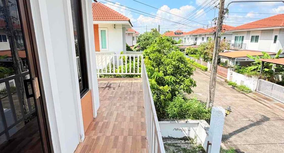 出售 3 卧室 独立屋 在 Mueang Udon Thani, Udon Thani