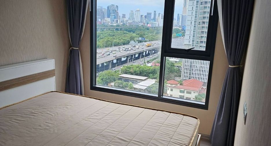 Wohnung zur Miete mit 1 Zimmer in Huai Khwang, Bangkok
