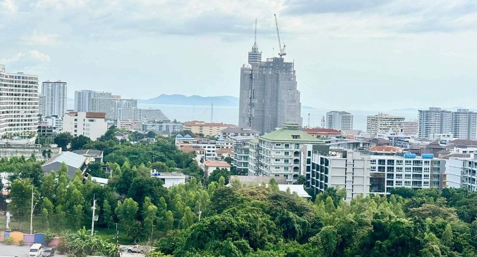 For rent 2 bedrooms condo in Bang Lamung, Chonburi