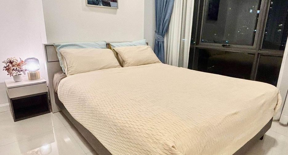 For rent 2 bedrooms condo in Bang Lamung, Chonburi