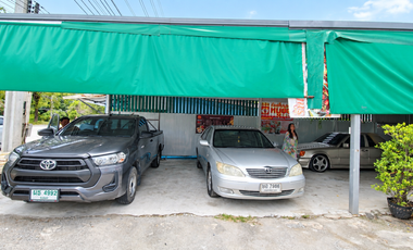 À vendre 2 chambres local commercial à Mueang Rayong, Rayong