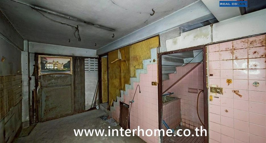 Продажа 3 спальни торговое помещение в Mueang Nakhon Pathom, Накхонпатхом