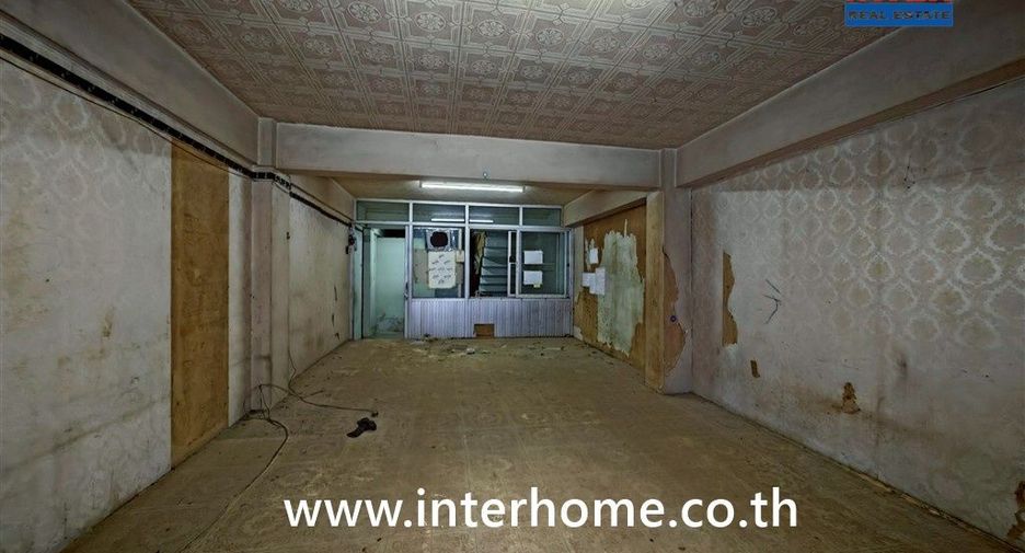Продажа 3 спальни торговое помещение в Mueang Nakhon Pathom, Накхонпатхом