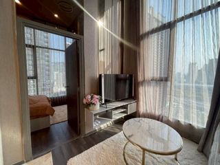 For rent 2 bedrooms condo in Ratchathewi, Bangkok