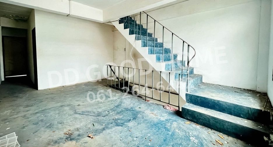 Аренда и продажа 4 спальни торговое помещение в Phra Pradaeng, Самутпракан