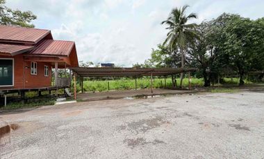 出售 12 卧室 商业空间 在 Mueang Udon Thani, Udon Thani