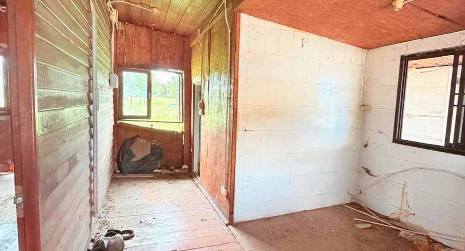 Продажа 12 спальни торговое помещение в Mueang Udon Thani, Удонтани