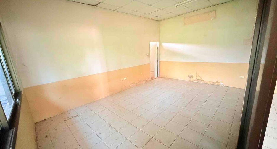 Продажа 12 спальни торговое помещение в Mueang Udon Thani, Удонтани