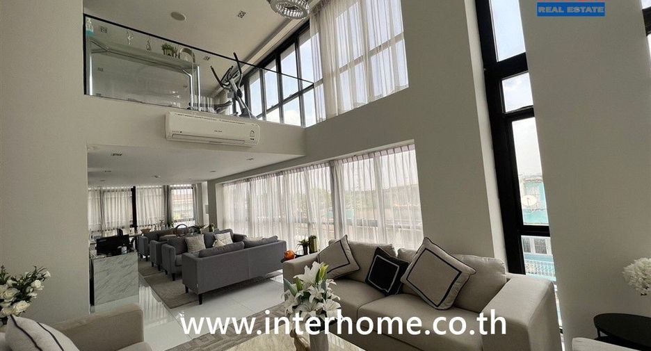 Condo en venta de 1 habitaciones en Bang Phlat, Bangkok