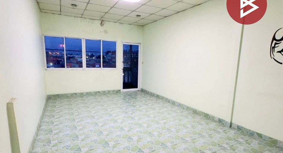 For sale 12 bedrooms retail Space in Si Racha, Chonburi