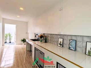 出售 4 卧室 独立屋 在 Sai Mai, 曼谷