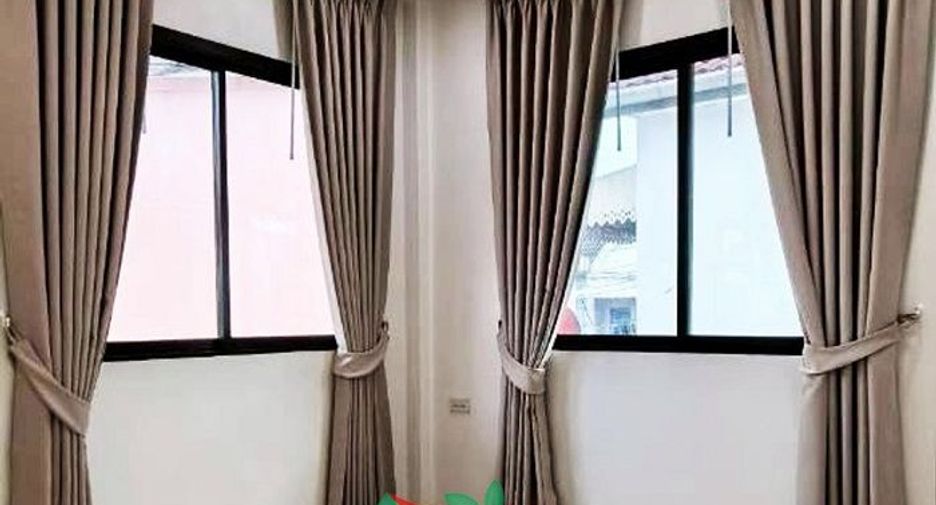 出售 4 卧室 独立屋 在 Sai Mai, 曼谷