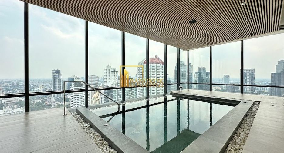 For rent 2 ベッドルーム condo in Watthana, Bangkok