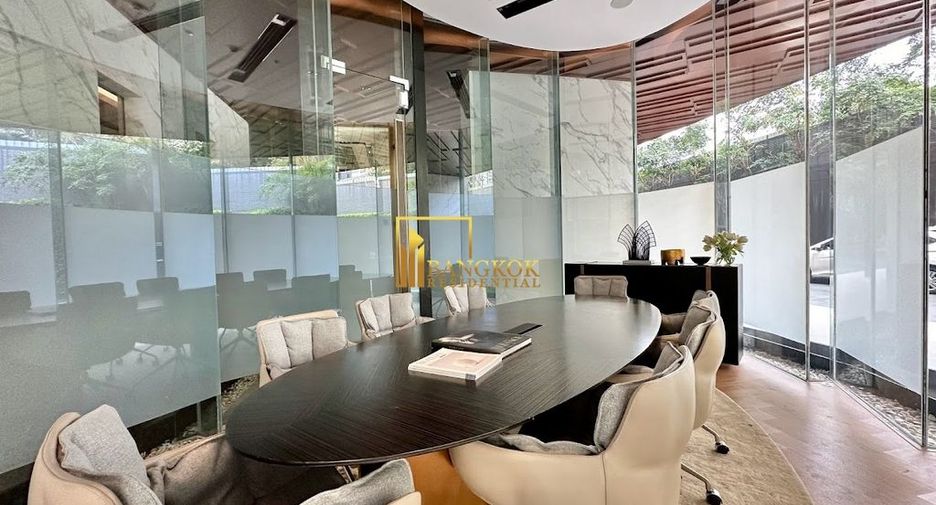 For rent 2 ベッドルーム condo in Watthana, Bangkok