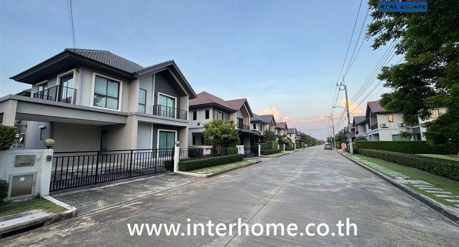 À vendre 3 chambres maison à Bang Bo, Samut Prakan