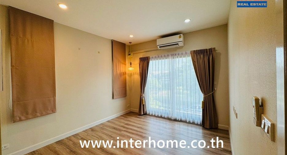 À vendre 3 chambres maison à Bang Bo, Samut Prakan