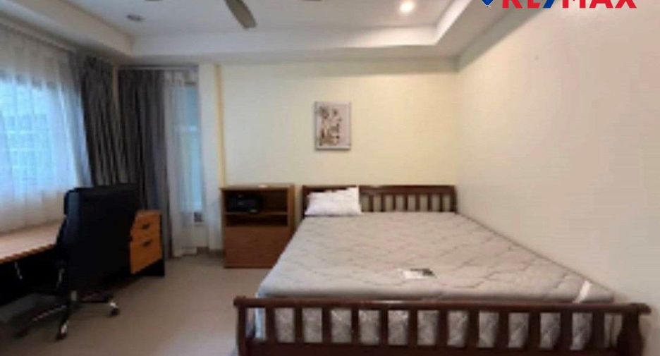 Haus zum Kauf mit 3 Zimmer in Bang Lamung, Chonburi