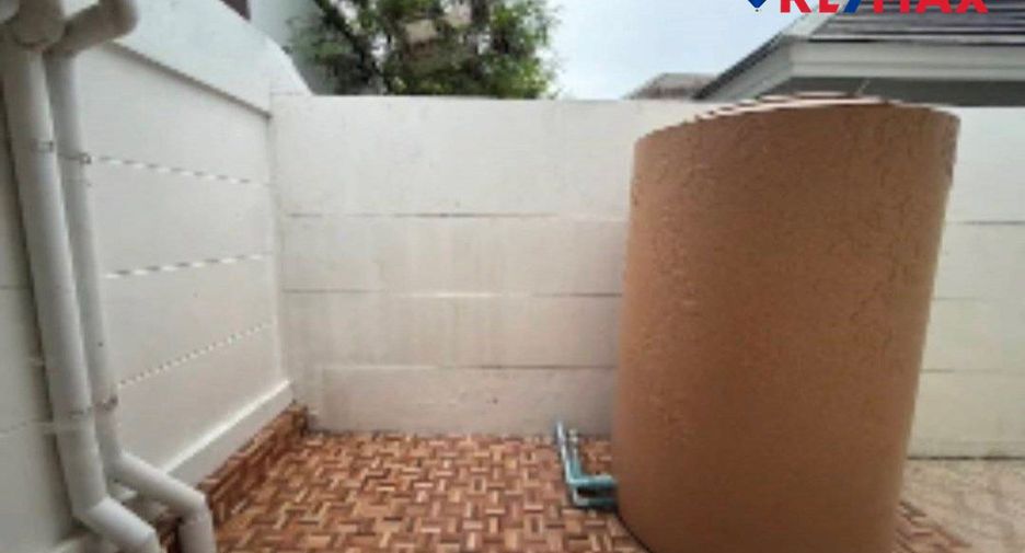 Haus zum Kauf mit 3 Zimmer in Bang Lamung, Chonburi