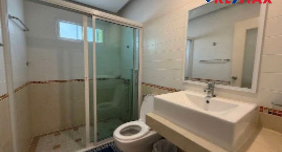 Haus zum Kauf mit 3 Zimmer in Bang Lamung, Chonburi