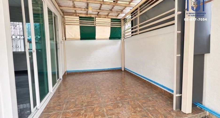 Продажа 4 спальни дом в Lam Luk Ka, Патумтани