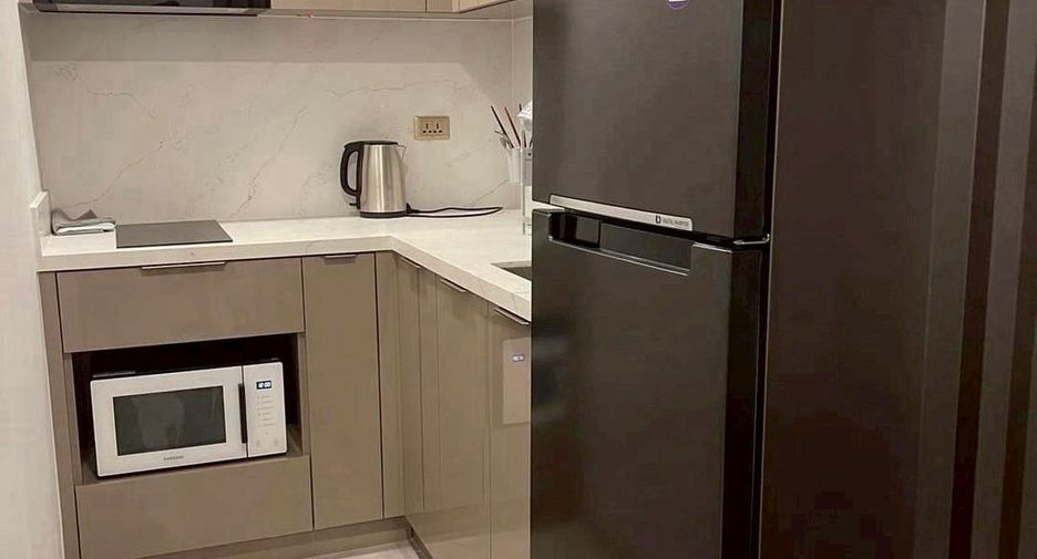 For rent 1 Beds condo in Huai Khwang, Bangkok