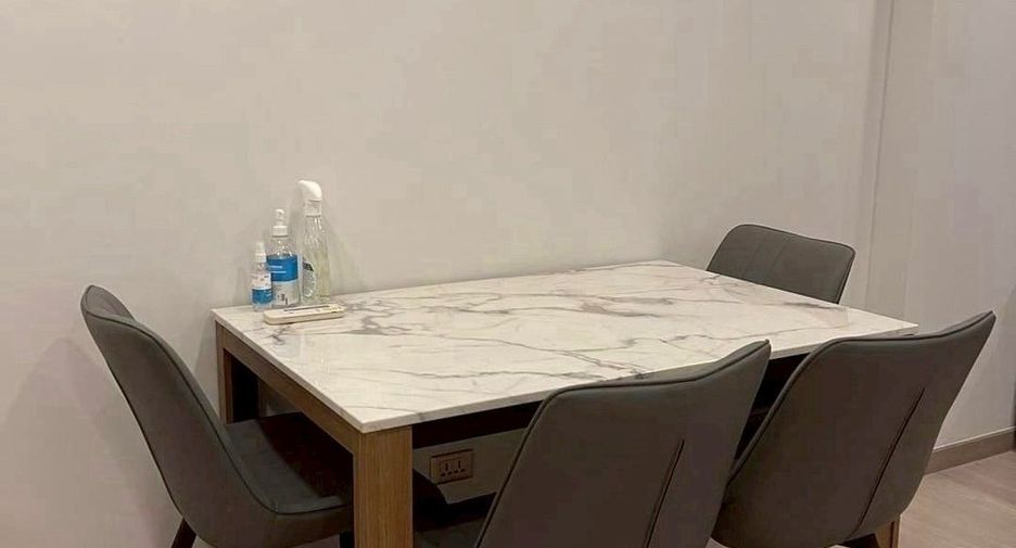 For rent 1 Beds condo in Huai Khwang, Bangkok