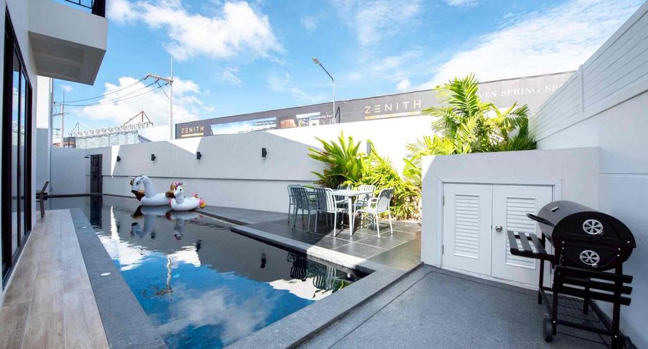 Villa zur Miete mit 4 Zimmer in Bang Lamung, Chonburi