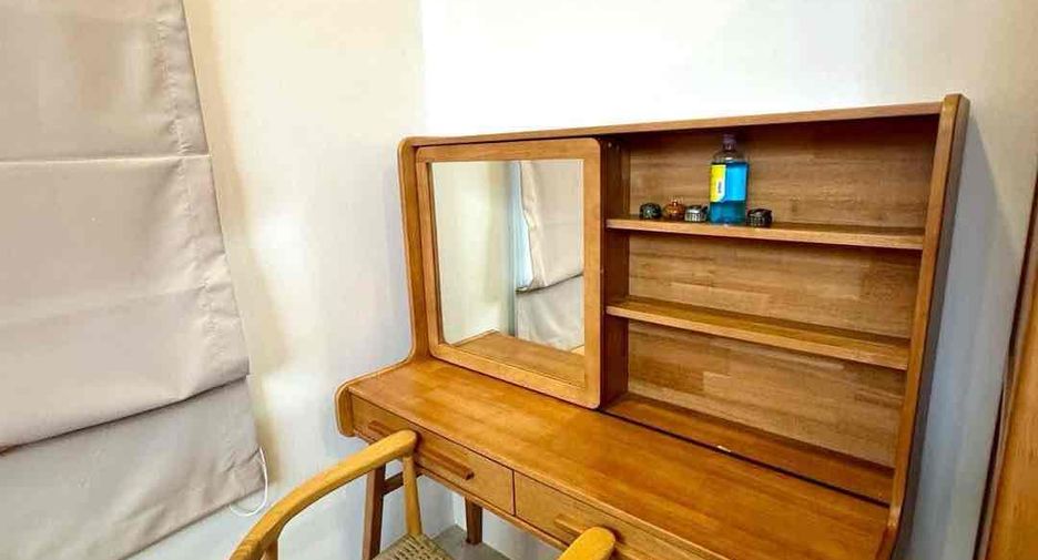 Villa en alquiler de 3 habitaciones en Bang Lamung, Chonburi