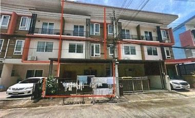 Продажа 1 кровать таунхаус в Буенг Кум, Бангкок