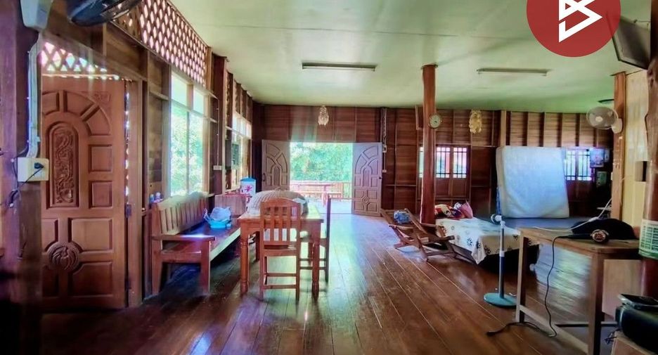 Продажа 2 спальни дом в Mueang Uttaradit, Уттарадит