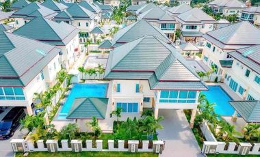 Villa en alquiler de 5 habitaciones en Huay Yai, Pattaya