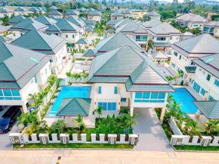 Villa zur Miete mit 5 Zimmer in Bang Lamung, Chonburi