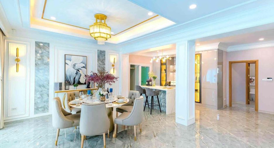 Villa en alquiler de 5 habitaciones en Huay Yai, Pattaya