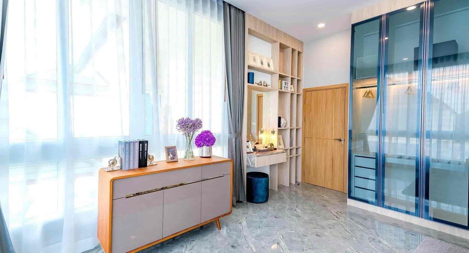Villa en alquiler de 5 habitaciones en Huay Yai, Pattaya