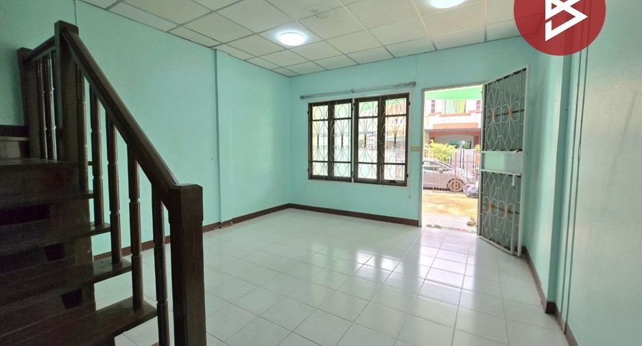 For sale 2 bedrooms townhouse in Mueang Pathum Thani, Pathum Thani