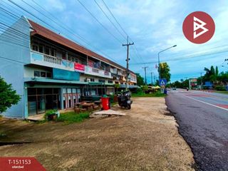 Продажа 1 кровать таунхаус в Wat Phleng, Ратбури