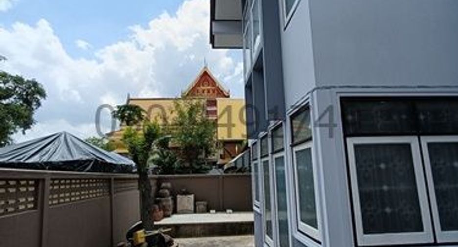 For rent 4 ベッドルーム house in Bang Sue, Bangkok