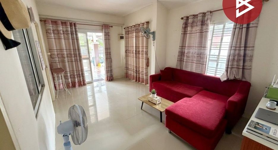 À vendre 2 chambres maison à Pluak Daeng, Rayong