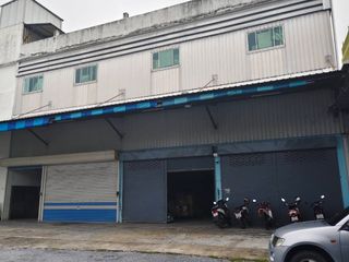 For sale warehouse in Khlong Sam Wa, Bangkok