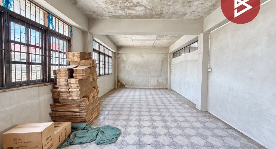 Local comercial en venta de 1 habitaciones en Bang Khun Thian, Bangkok